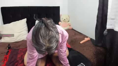 yinyyanghot online show from 21, 10, 2025