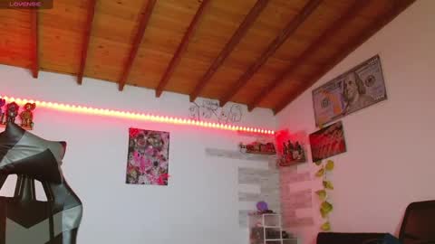 Snapshot of yio__cohen chatting on 26, 10, 2025 yio cohen online show from 26, 10, 2025