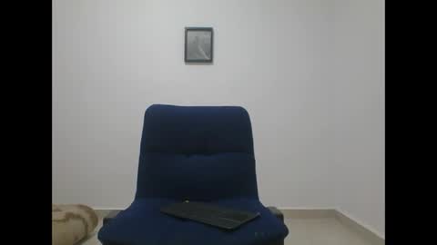 yissus_20 online show from 7, 11, 2025