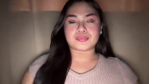 Snapshot of yllanahard chatting on 21, 12, 2024 yllana love online show from 21, 12, 2024