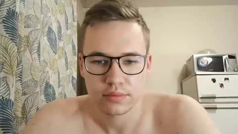 Yminoske online show from 23, 11, 2025