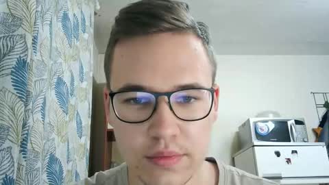 Yminoske online show from 1, 12, 2025