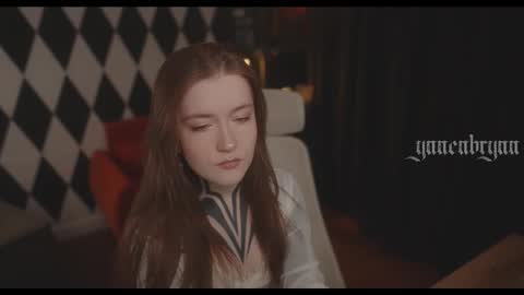 ynnenbrynn online show from 26, 11, 2025