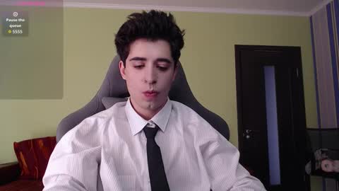 Snapshot of yofukashi chatting on 18, 10, 2025 yofukashi online show from 18, 10, 2025