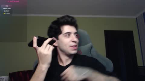 Snapshot of yofukashi chatting on 23, 10, 2025 yofukashi online show from 23, 10, 2025