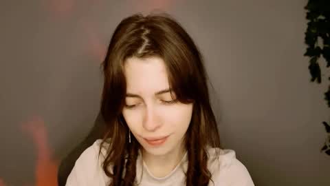 yoka_paradoxxx online show from 16, 10, 2025