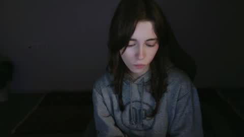 yoka_paradoxxx online show from 15, 11, 2025