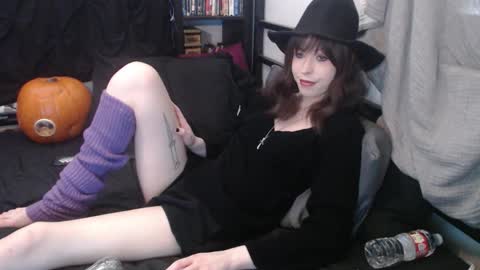 Yokai Girl online show from 28, 10, 2025