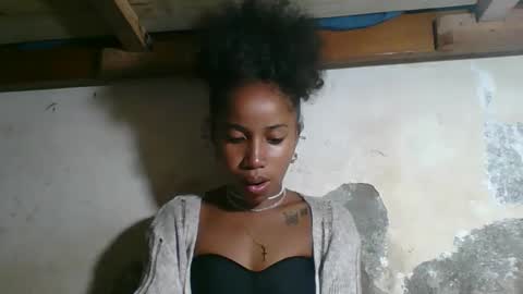 yolandrina05 online show from 4, 2, 2026