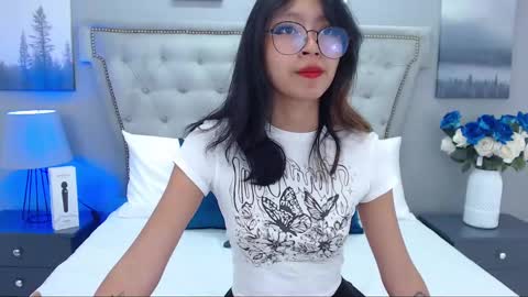 Yommi Winx online show from 10, 3, 2025
