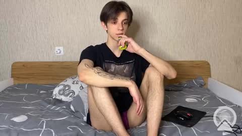 Yoo Dee Ohh online show from 3, 2, 2025