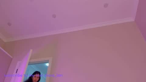 yooleen online show from 5, 10, 2025
