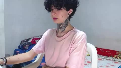 Snapshot of yoonbum_ chatting on 11, 11, 2025 Little Mike Independent model online show from 11, 11, 2025