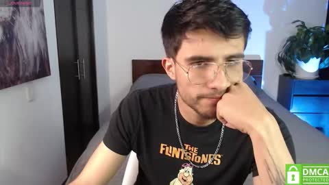 Snapshot of yoshy_man chatting on 8, 10, 2025 yoshy_man online show from 8, 10, 2025