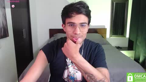 Snapshot of yoshy_man chatting on 18, 11, 2025 yoshy_man online show from 18, 11, 2025