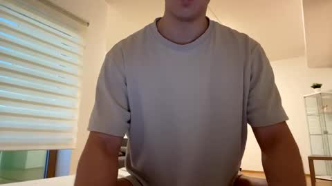 Snapshot of youcan__ chatting on 18, 1, 2025 youcan__ online show from 18, 1, 2025