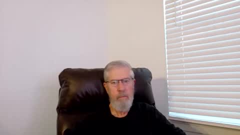 Snapshot of yougogirl_3 chatting on 21, 10, 2025 Colorado Guy Straight online show from 21, 10, 2025