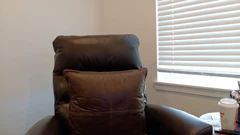 Snapshot of yougogirl_3 chatting on 22, 10, 2025 Colorado Guy Straight online show from 22, 10, 2025