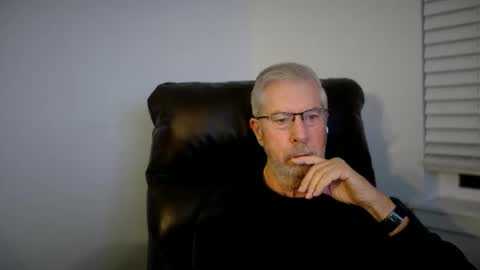 Colorado Guy Straight online show from 15, 12, 2025