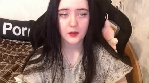 your_8a8y online show from 22, 10, 2025