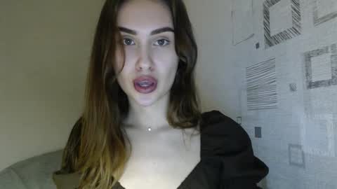 Snapshot of your_ameliaa chatting on 8, 3, 2026 Amelia online show from 8, 3, 2026