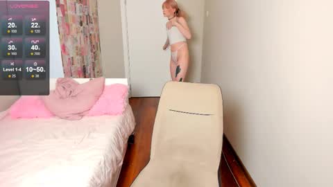 your_cute_aisha online show from 14, 9, 2025