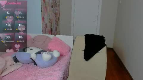 your_cute_aisha online show from 17, 9, 2025