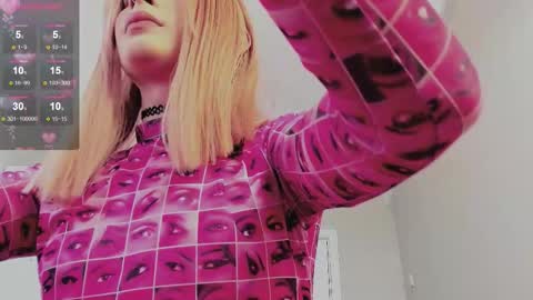your_cute_aisha online show from 18, 9, 2025