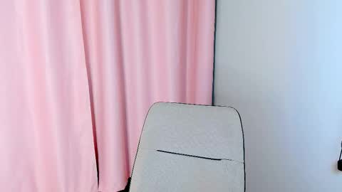 your_cute_aisha online show from 4, 10, 2025