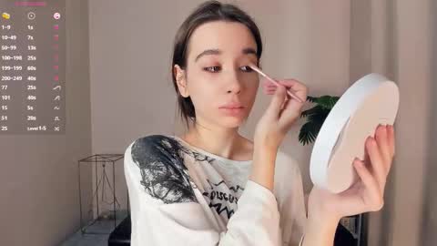 Lina online show from 9, 3, 2026