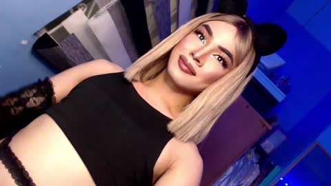 Snapshot of your_dimplecummer chatting on 21, 1, 2025 CALL ME DIMPLE STAR xx online show from 21, 1, 2025