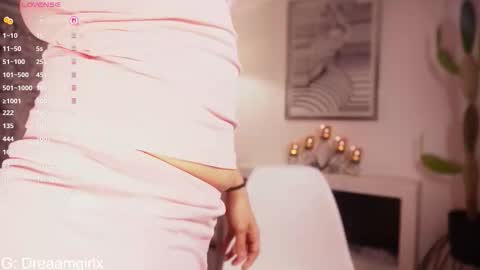 Isabella online show from 13, 9, 2025