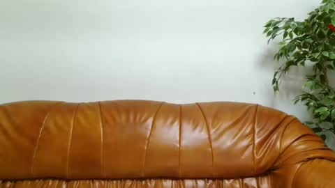 Eva and Jhony online show from 25, 2, 2025