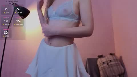 Snapshot of your_fucking_babby chatting on 24, 10, 2025 Olivia online show from 24, 10, 2025