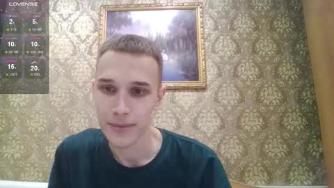 Snapshot of your_honeyy chatting on 27, 10, 2025 Mark online show from 27, 10, 2025