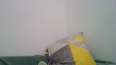 Snapshot of your_honeyy chatting on 11, 11, 2025 Mark online show from 11, 11, 2025