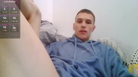 Snapshot of your_honeyy chatting on 14, 11, 2025 Mark online show from 14, 11, 2025