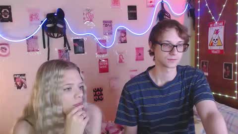 Your Horny Friends online show from 19, 9, 2025