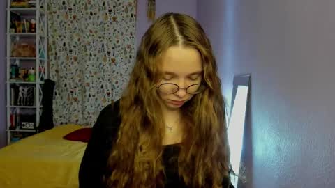 Leslie online show from 9, 11, 2025