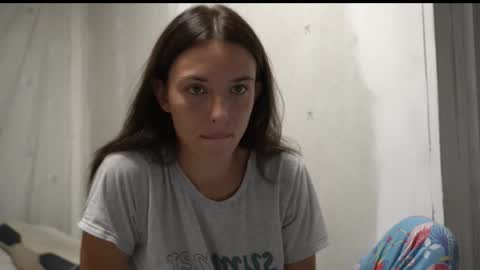 Snapshot of your_little_flexible_girl chatting on 8, 10, 2025 Meri online show from 8, 10, 2025