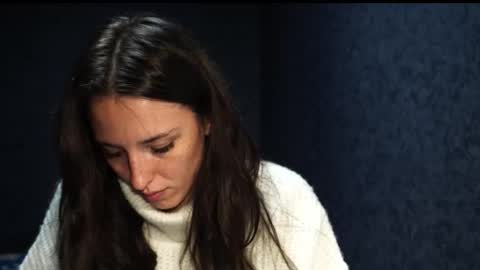 Snapshot of your_little_flexible_girl chatting on 2, 11, 2025 Meri online show from 2, 11, 2025