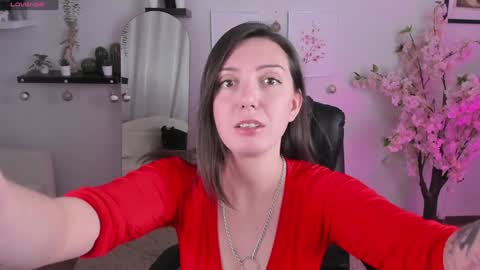 Snapshot of your_little_mom chatting on 22, 12, 2024 Viky online show from 22, 12, 2024