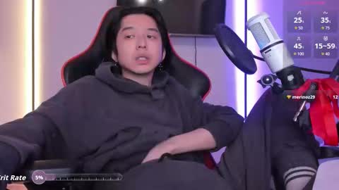 Snapshot of your_little_twink chatting on 16, 10, 2025 Han online show from 16, 10, 2025