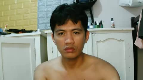 Snapshot of your_love_miaka chatting on 15, 11, 2025 your_love_miaka online show from 15, 11, 2025