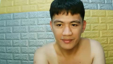 Snapshot of your_love_miaka chatting on 21, 11, 2025 your_love_miaka online show from 21, 11, 2025