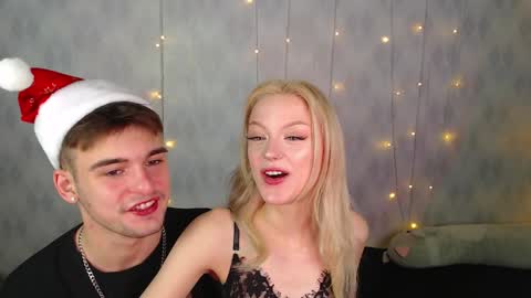 your_molly_mark online show from 26, 12, 2024