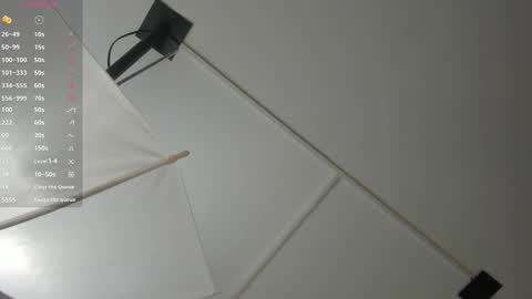 SASKYA VALERIA online show from 31, 1, 2025