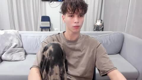 your_shy_guy online show from 6, 2, 2025