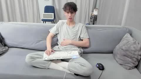 your_shy_guy online show from 25, 2, 2025