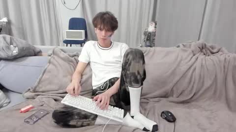 your_shy_guy online show from 10, 3, 2025